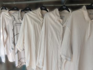 whitens yellow clothes with bezact pro